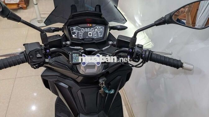 Aprilia SR GT 200 25.100km Bạc đen đỏ