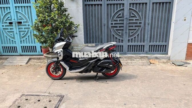Aprilia SR GT 200 25.100km Bạc đen đỏ