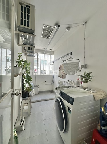 Chính chủ bán căn hộ Lotus Garden Q.Tân Phú - 60m2 2pn 1wc