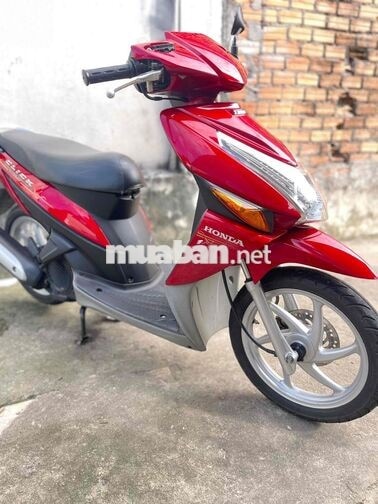 HONDA CLICK MÀU ĐỎ