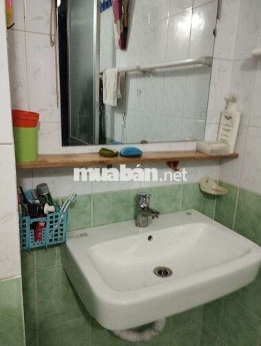 Cần cho thuê căn 40m2 tầng 6 toà CT5B Khu đô thị Mễ trì Hạ 