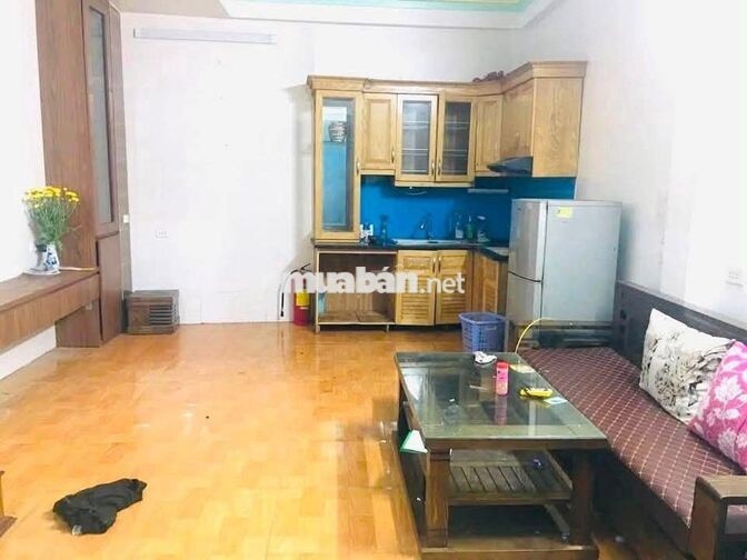 Cho thuê nhà Thạch Bàn,ô tô tải qua nhà,Nhà 4 tầng.Đầy đủ nội thất.6tr