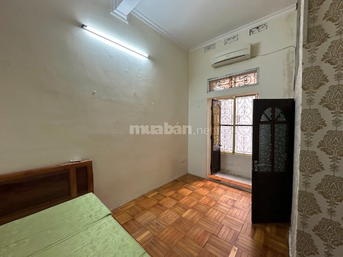 CHÍNH CHỦ MỜI CHO THUÊ NHÀ 3 TẦNG NGÕ HÀO NAM, QUẬN ĐỐNG ĐA, 100M2
