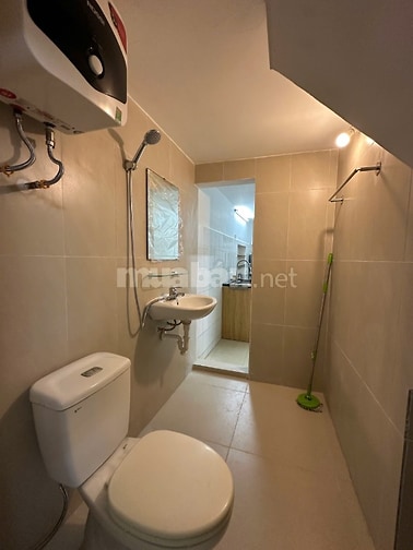 CHÍNH CHỦ MỜI CHO THUÊ NHÀ 3 TẦNG NGÕ HÀO NAM, QUẬN ĐỐNG ĐA, 100M2