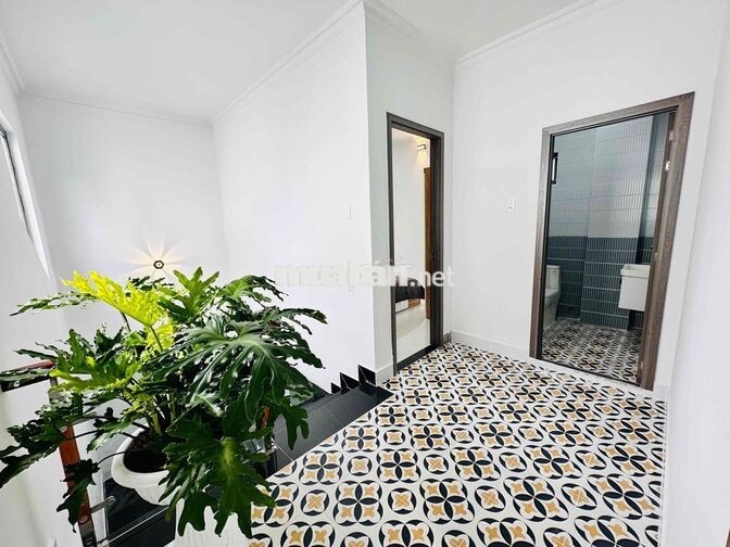 VILLA Tân Xuân - Tân Kim ( Cách Cầu Ông Thìn 2Km - Cách Bến Xe Q8-20p)