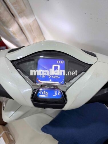 Honda SH 150 2022 CBS Trắng
