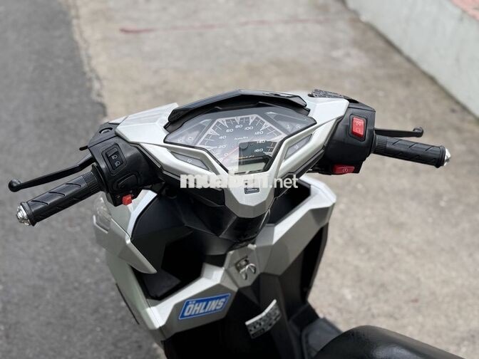 Honda Vario 125 2017 màu Bạc BSTP 9 Chủ Ký