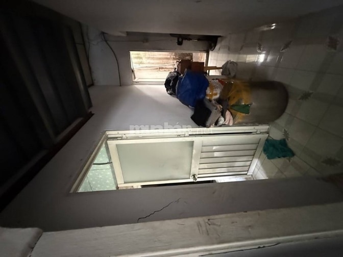 Bán nhà hẻm 4m đường Lê Văn Thịnh quận 2