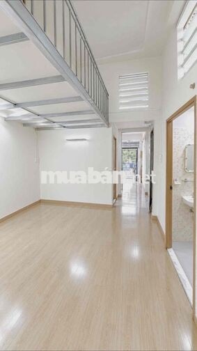 CHÍNH CHỦ CHO THUÊ GẦN HUIT AEON CÓ GÁC TẦNG TRỆT 30m2