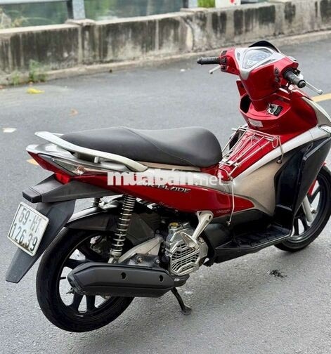 Honda Air Blade 2011 Đỏ bạc
