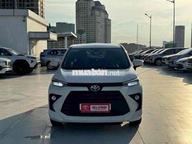 Toyota Avanza 2024 Tự động 7 chỗ 13.000 km Trắng