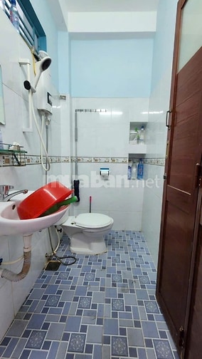 Nhà 3 PHÒNG nguyễn đình chiểu. Sát VÁCH mặt tiền