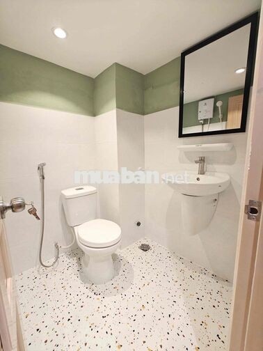 Căn Hộ Gác Lửng Mới Đẹp - Tân Bình - Full Nội Thất