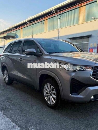 Toyota Innova Cross 2024 2.0V 90000 km Nâu