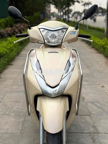 Honda Lead màu vàng kem 125cc đẹp như mới
