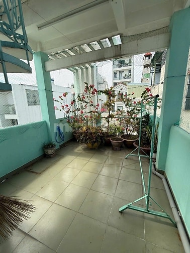Nhà 3 PHÒNG nguyễn đình chiểu. Sát VÁCH mặt tiền