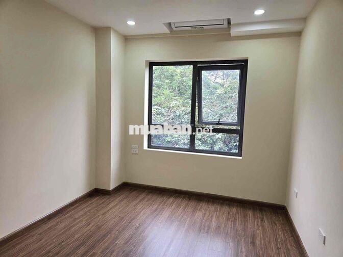 Hơn 4 tỷ có căn CC sổ đỏ Linh Đàm-Mặt phố-Full NT-72m;3N;2VS