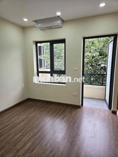 Hơn 4 tỷ có căn CC sổ đỏ Linh Đàm-Mặt phố-Full NT-72m;3N;2VS