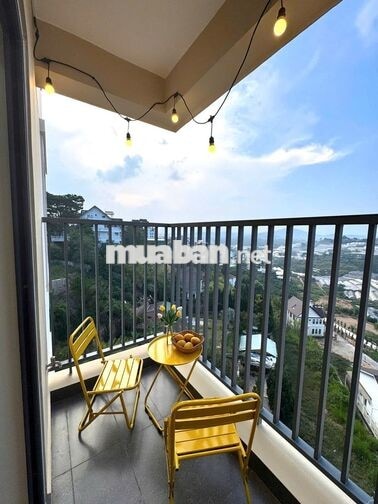 CHO THUÊ CĂN HỘ 2 PN FULL NỘI THẤT CÓ BAN CÔNG Ở SUN GARDEN NAM HỒ