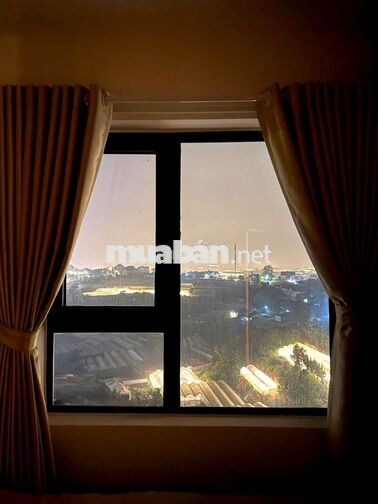 CHO THUÊ CĂN HỘ 2 PN FULL NỘI THẤT CÓ BAN CÔNG Ở SUN GARDEN NAM HỒ