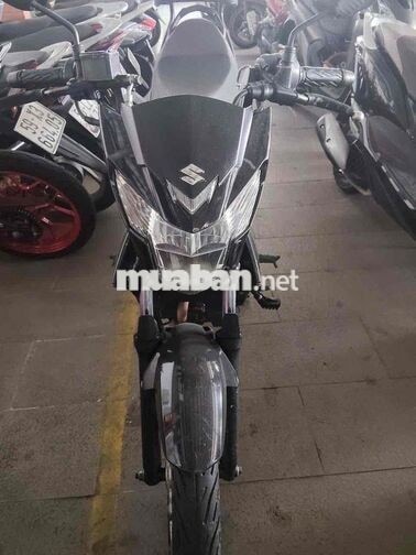 Suzuki Satria F150 150cc màu đen