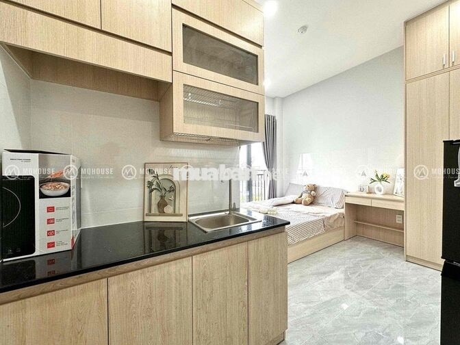 Cho thuê phòng ở 766 CMT8, gần Q10