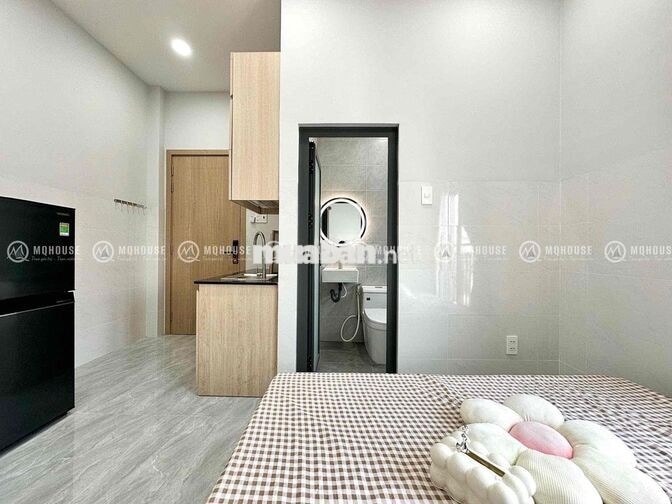 Cho thuê phòng ở 766 CMT8, gần Q10