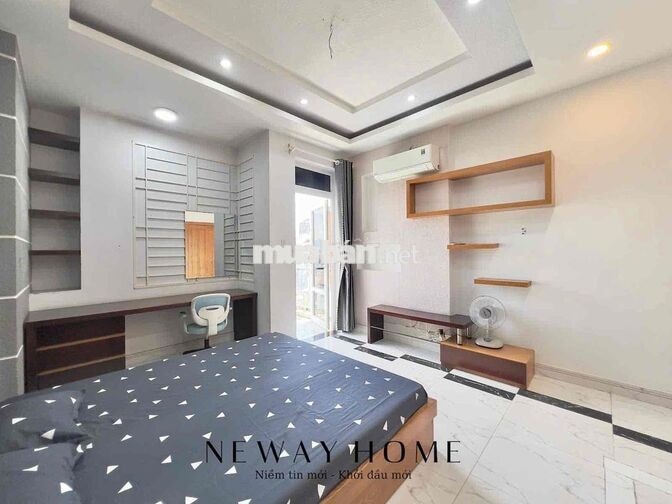 Căn hộ dịch vụ 1PN ban công full nội thất ngay sát chân cầu chữ Y