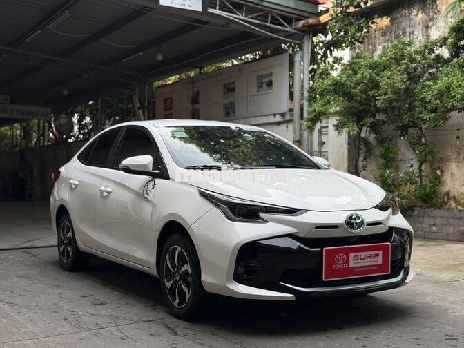 Toyota Vios 2025 E CVT Trắng 38569 km