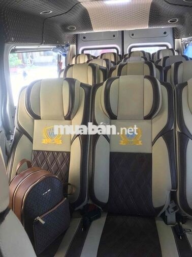 Ford Transit 2017 16 chỗ 220km