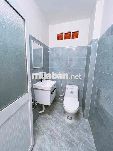 Nhà Mới Xây 4,3 x 10m Ngay Ngã Ba Tân Kim 2PN 2WC . Sổ Hồng Riêng