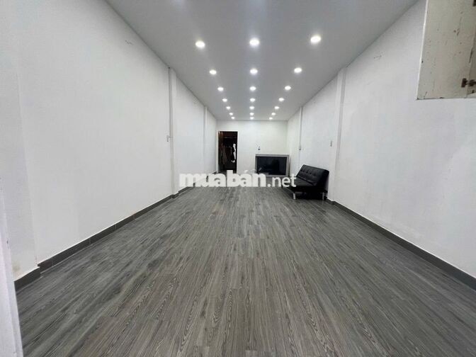 Cho thuê nhà HXT sát Huỳnh Văn Bánh 4x18m 2 lầu 3pn giá 20tr TL 