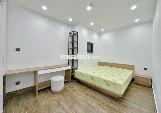 🔥Căn Hộ 2Ph Ngủ - Full NT - Cửa Sổ To - Ngay Chợ Bà Chiễu