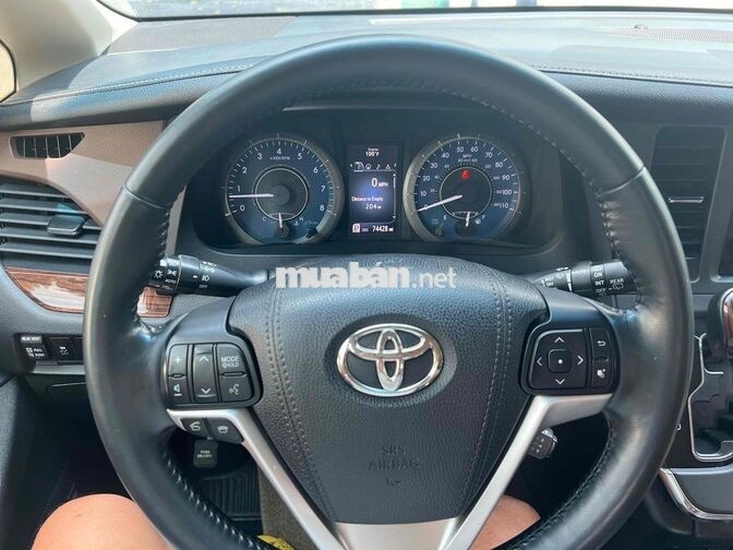 Toyota Sienna 2017 Limited Trắng