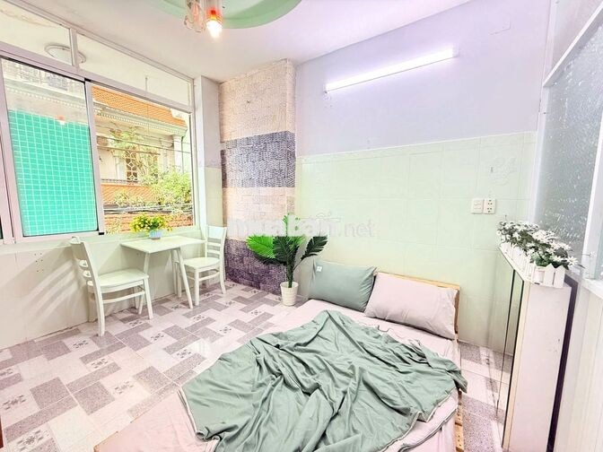 Phòng tách bếp ngay hẻm 3 Thành Thái - Tầng 1 Free xe - Siêu Hiếm