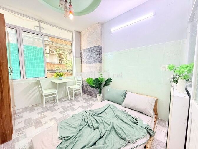 Phòng tách bếp ngay hẻm 3 Thành Thái - Tầng 1 Free xe - Siêu Hiếm