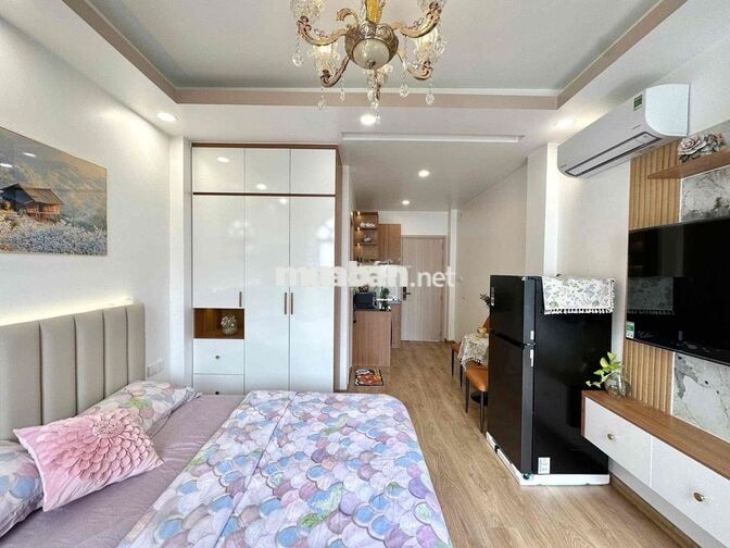 Cho thuê căn hộ ban công gần Lotte Mart, Sunrise City, ĐH TDTU, RMIT