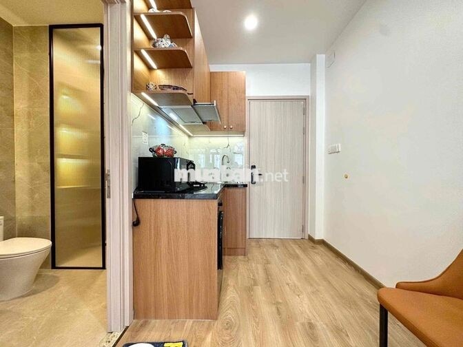 Cho thuê căn hộ ban công gần Lotte Mart, Sunrise City, ĐH TDTU, RMIT