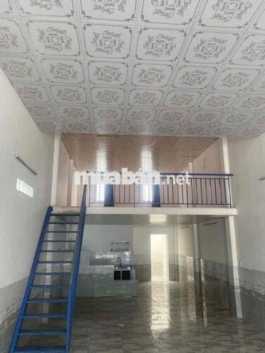 Nhà mt trệt lửng 5*20 tiện sản xuất kinh doanh đa nghề