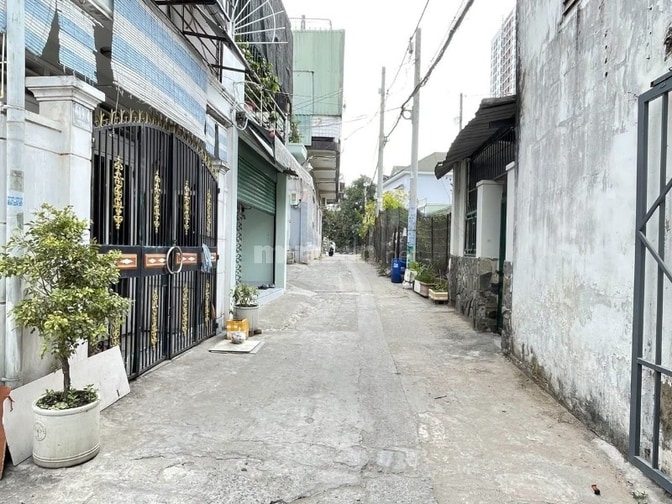 Chính chủ Bán lô đất 62m2, gần vành đai 2, HXH Tô Ngọc Vân, Tam Bình, 