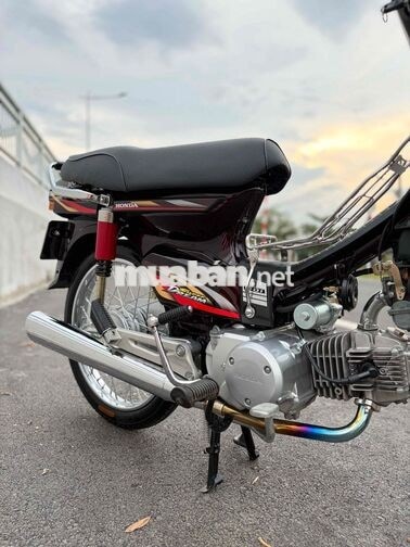 SUPER DREAM 2003 12l54