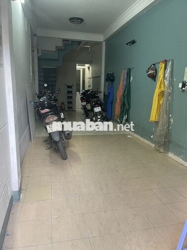  vì lý do cá nhân nên cần pass lại phòng