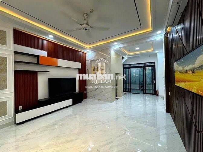 CHO THUÊ TÒA NHÀ  666 BA THÁNG HAI – QUẬN 10 - 5x18m - HẦM 5 TẦNG TM