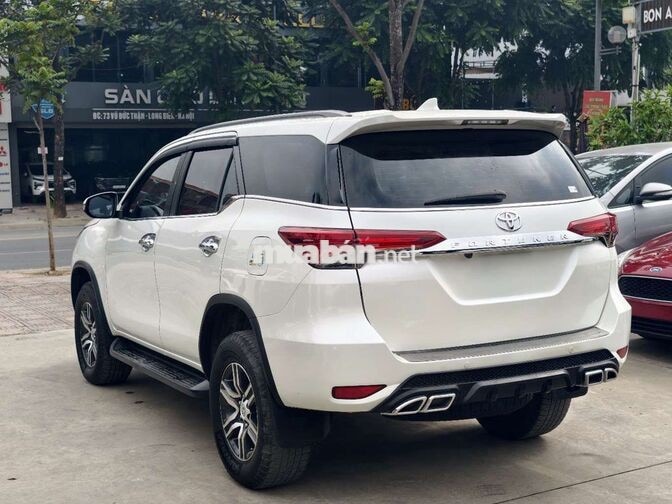 Toyota Fortuner 2019 Số Tự Động Máy Dầu Màu Trắng