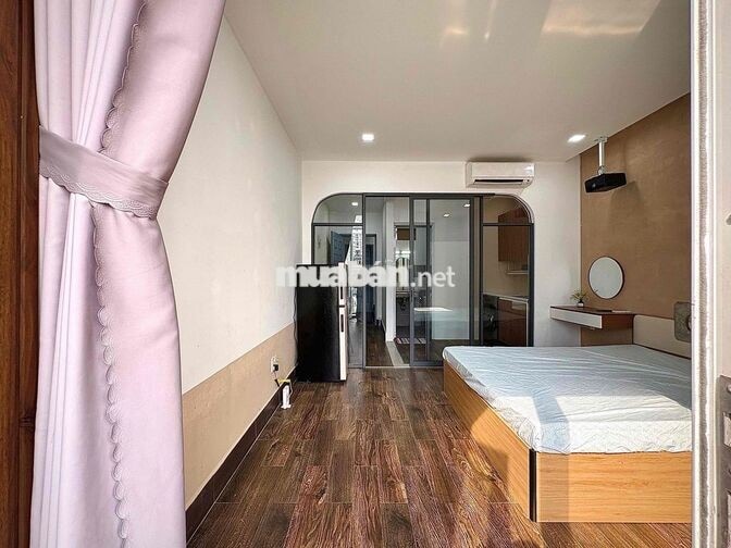 CHO THUÊ CHDV TÁCH BẾP BANCONG FULL NỘI THẤT
