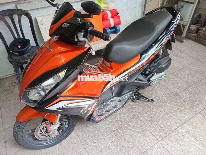 Honda Air Blade 125 Cam đen