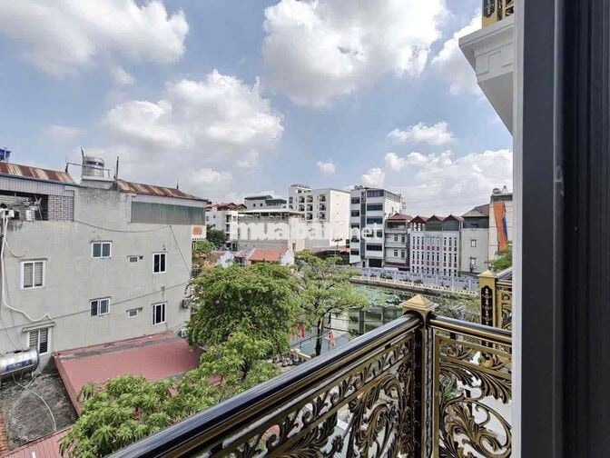 Ngay Hồ Tùng Mậu Cách 100m Ra Mặt Đường Lớn Nhà Mới Siêu Đẹp Full Đồ
