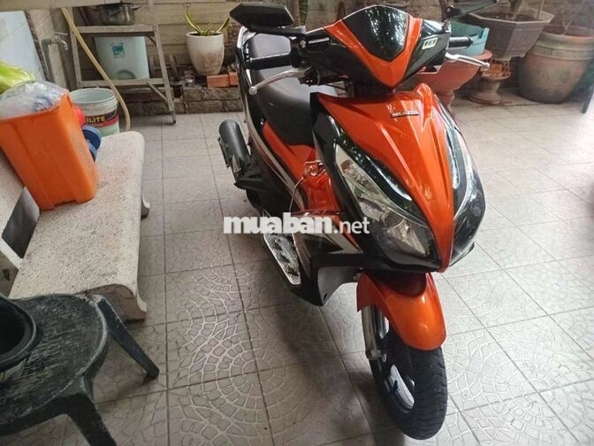 Honda Air Blade 125 Cam đen