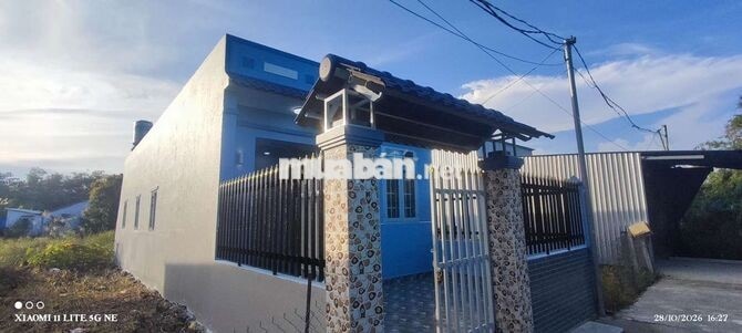 Nhà Mỹ Lộc cấp 4 bán gấp giá rẻ