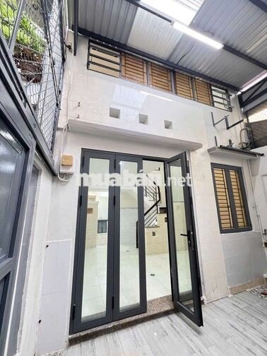 CHO THUE NHÀ HẺM 2 XE MÁY, 2 XET, TRẦN VĂN ĐANG Q.3